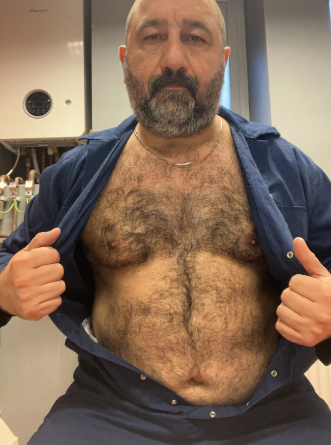 Hairy Daddy 4