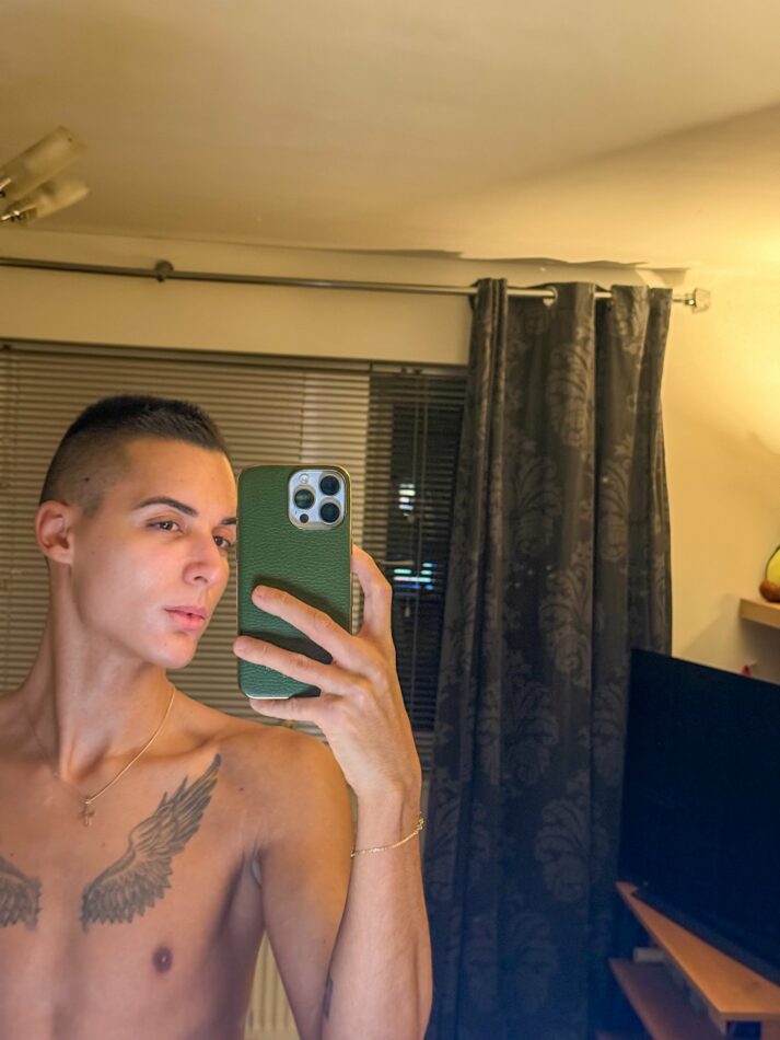 Mihail Twink 25