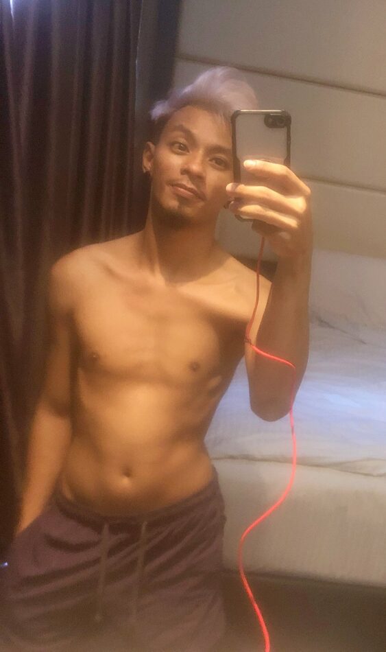 Mihail Twink 23