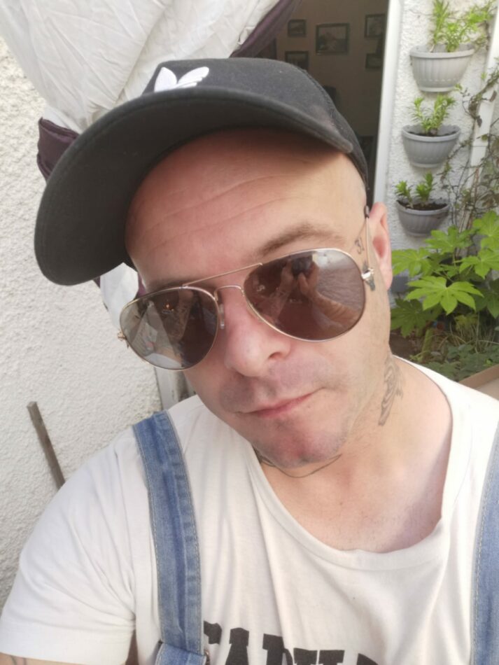 Male Escort 1