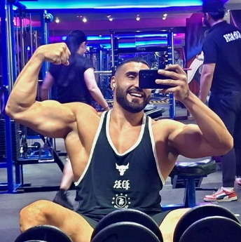 Sebastian 22