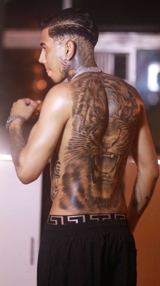 Arthur Castro 4