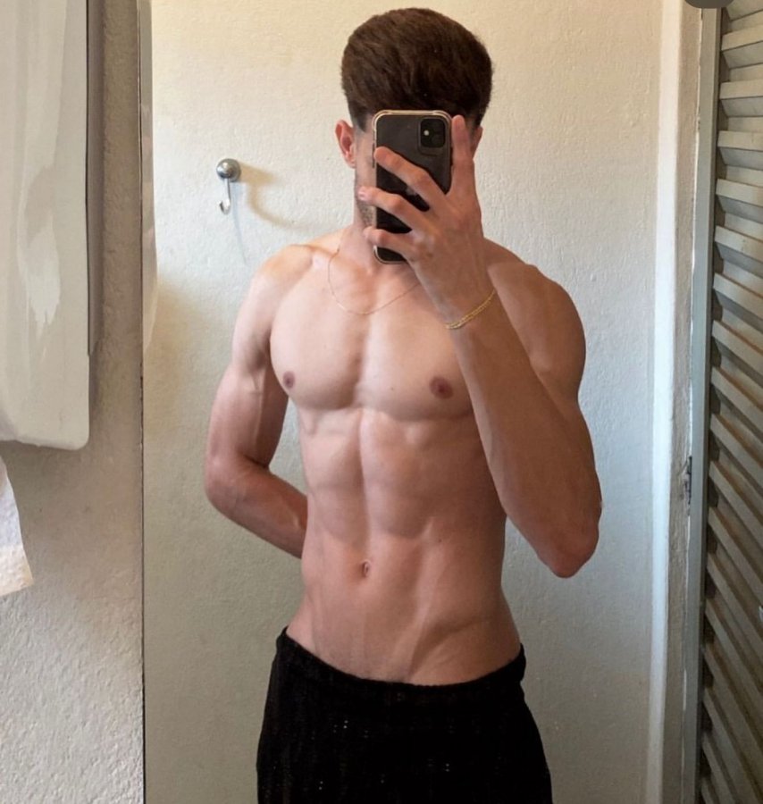 Stefano 18